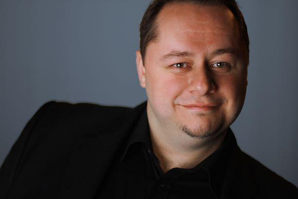 Solist im Jubiläumskonzert von Ensemble La Ninfea Mirko Ludwig (Tenor)